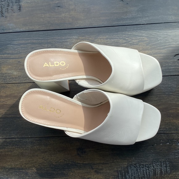 Platform, heeled mule - Picture 4 of 7